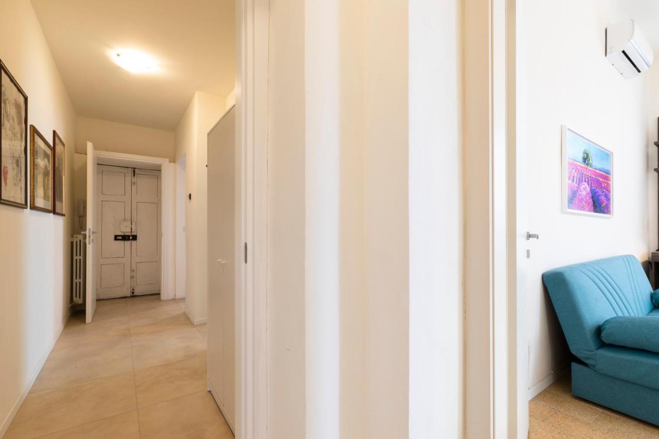 Appartamento Bicocca - 2 Bedrooms *